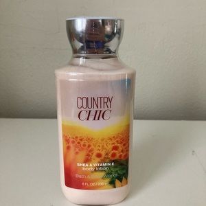 SEALED Bath & Body Works COUNTRY CHIC Body Lotion 8 oz NEW